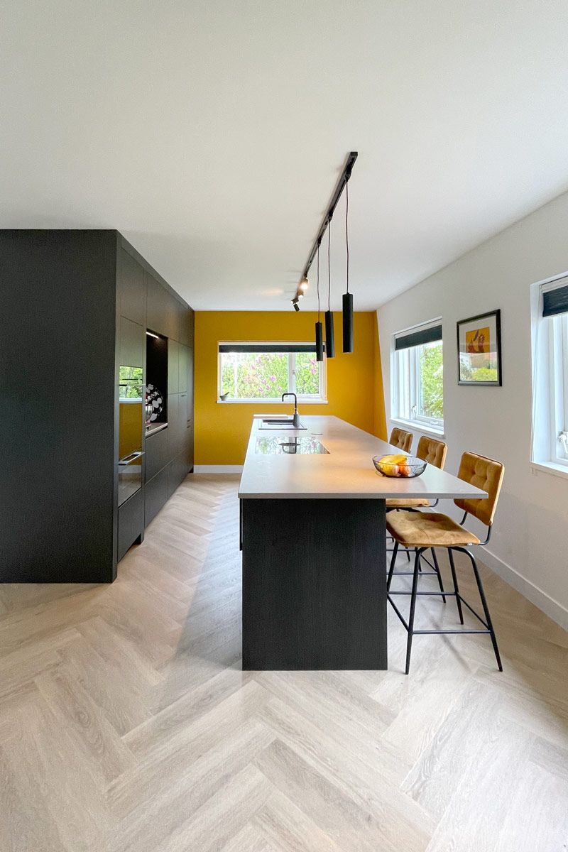 Interieurontwerp verbouwing woning Utrecht met maatwerk meubels voor keuken