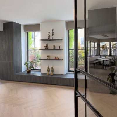 Interieurarchitect Houten - meubel op maat - zwarte keuken